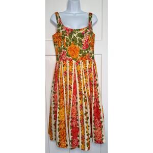 ISAAC MIZRAHI Target Floral Sundress Pleated SIZE 8 Full Skirt Lined
